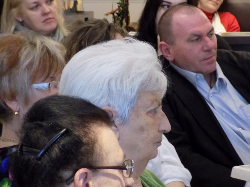 A szeretet a legjobb befektetés – Kávéházi beszélgetések