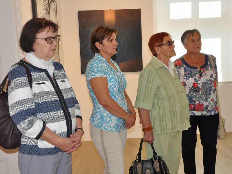 Miatyánk a kortárs magyar művészetben időszaki kiállítás rendhagyó tárlatvezetés